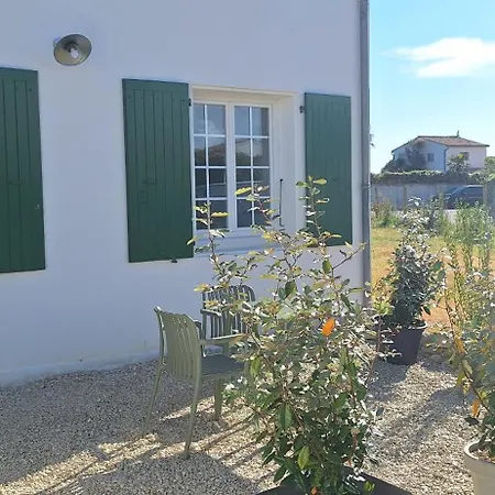 Appartamento Au Bord De L'eau Sainte-Marie-de-Ré